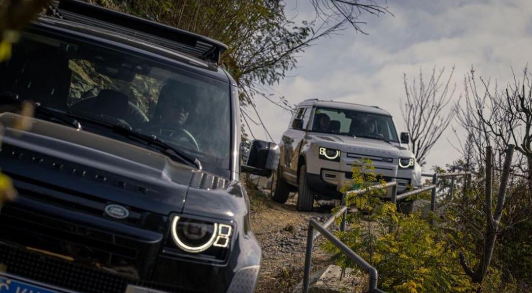 Land Rover, Defender, Range Rover, Han and Jaguar