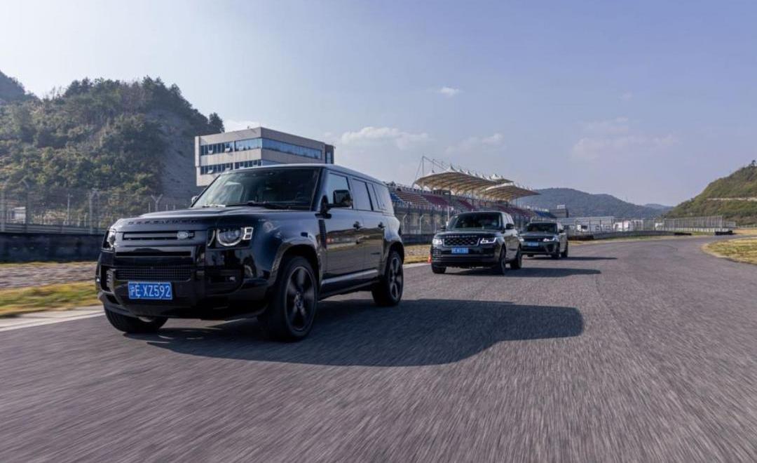 Land Rover, Defender, Range Rover, Han and Jaguar