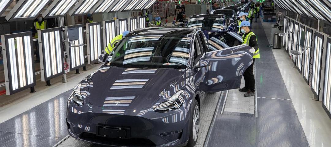 Tesla, Ford