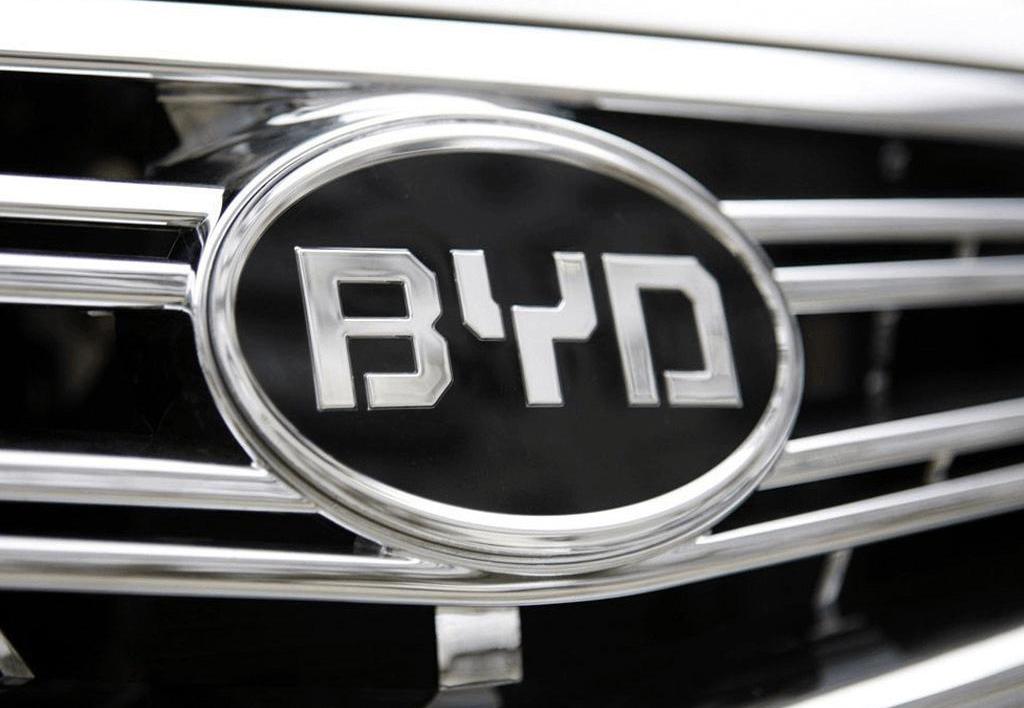 BYD, Dolphin, Toyota, Han and Ai 'an