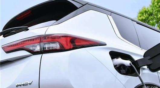 Mitsubishi, Artuco, Outlander, Nissan, Southeast
