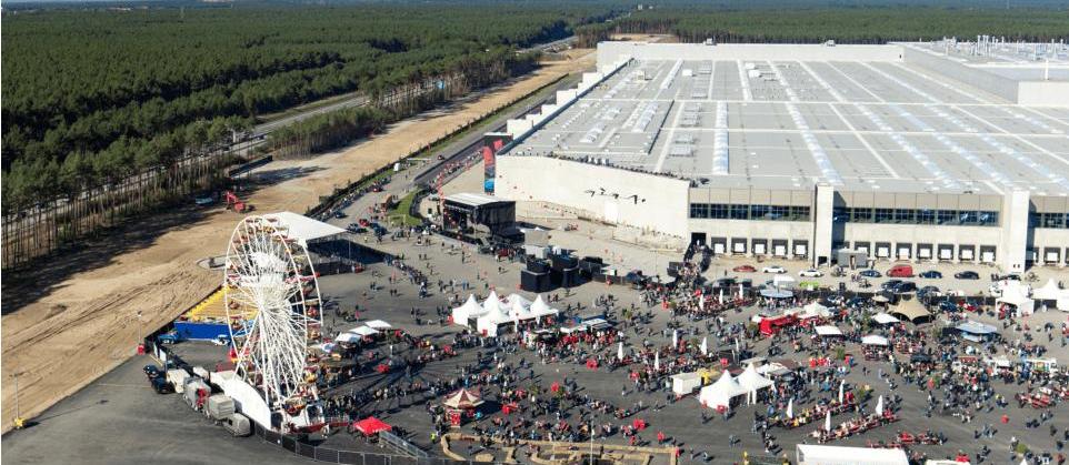 Tesla, Tucki, Ford, model 3, model y