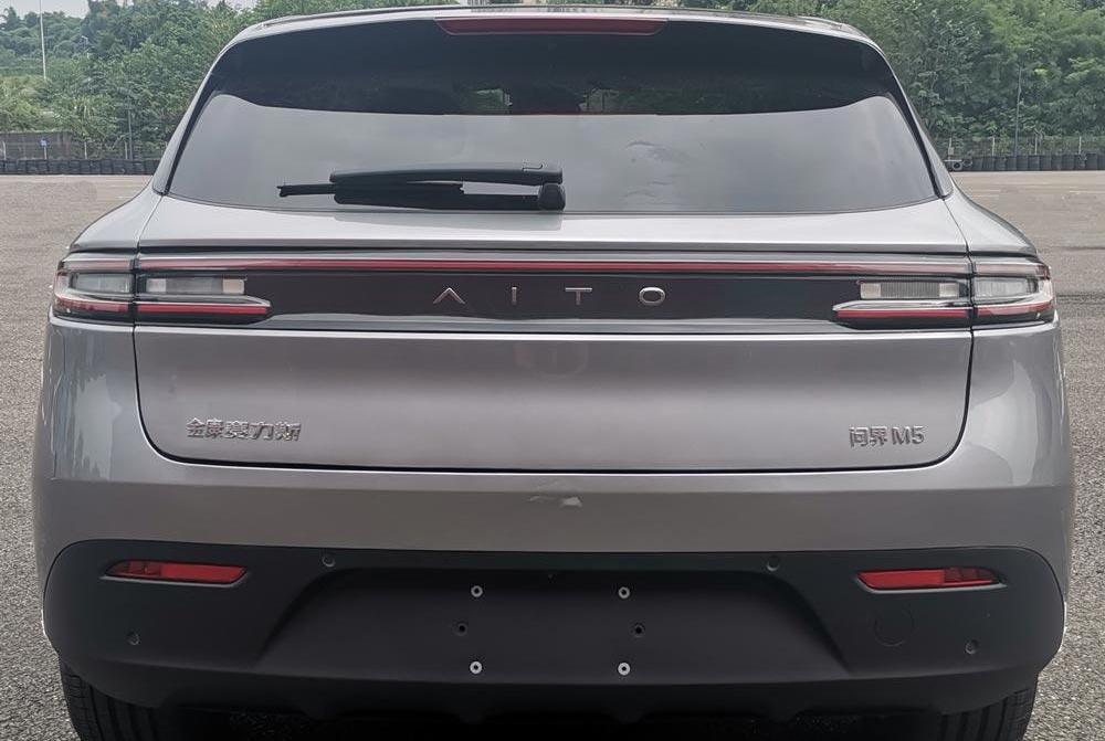 q M5,AITO, Celestial SF5, Porsche, Macan