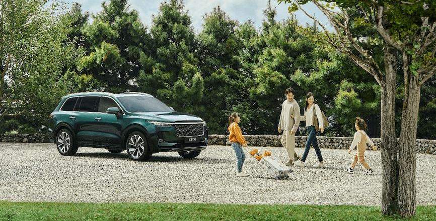 Li ONE, Tesla, LI, Mercedes-Benz, Dongfeng