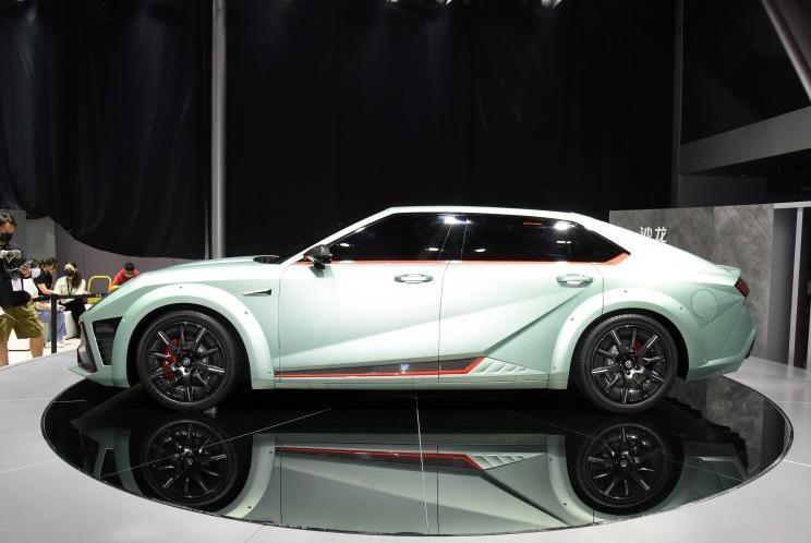 Mechanosaurus, Salon Automobile, Century, Great Wall, 777