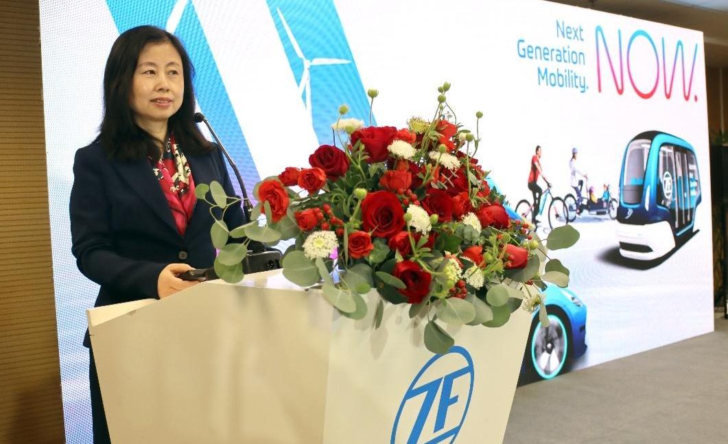 dongfeng fengshen, Yixuan, Dongfeng, Century, Yixuan Max