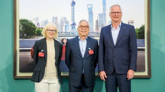 Porsche, Century, Mission R