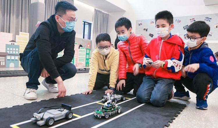 Nissan, Qijun, Xuanyi