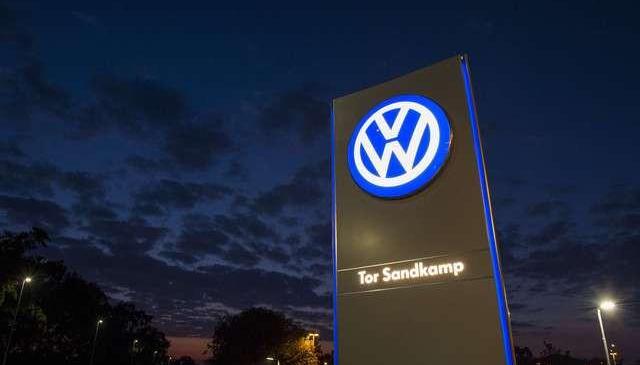 Volkswagen, Tesla