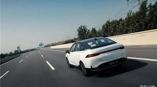 weilai, Tucki, Tesla, Model 3, weilai et5