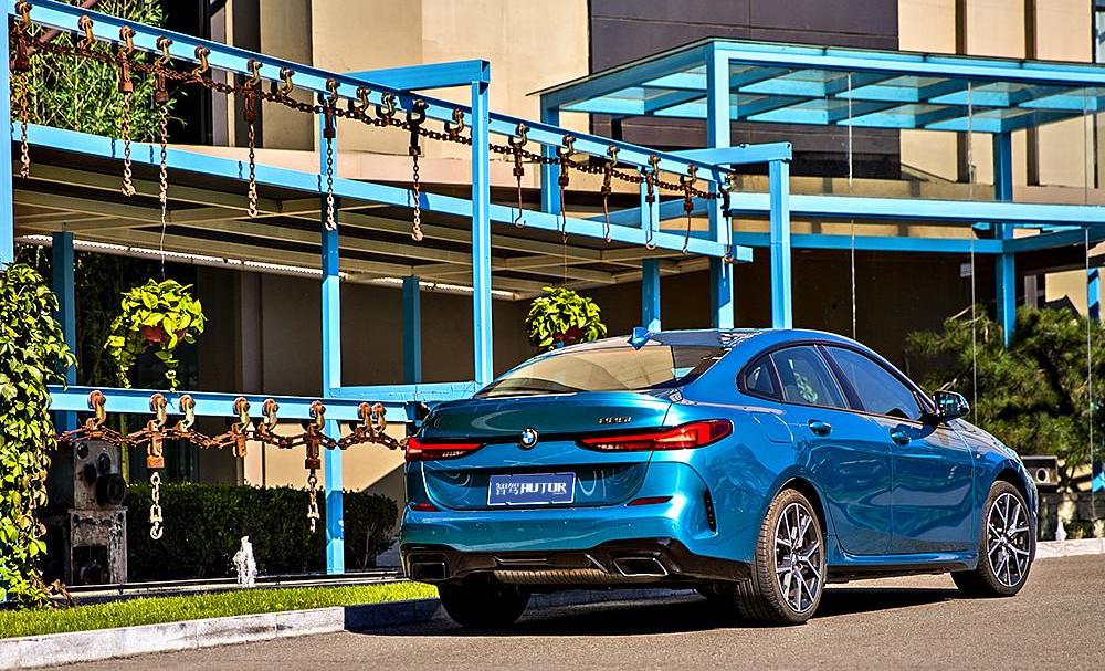 BMW, BMW 2 Series, Discovery, Mercedes-Benz, Man