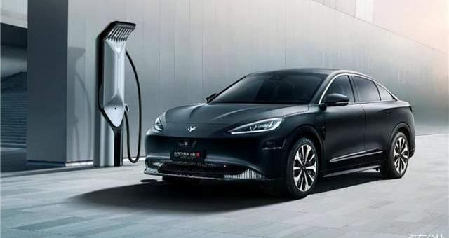 ARCFOX Polar Fox, Celeste SF5, BYD, Volkswagen, Chinese 