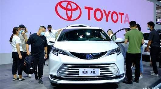 Saina, Toyota, Buick, Buick GL8, Honda