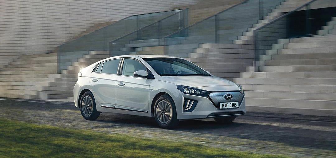 Hyundai, Janice, Kia