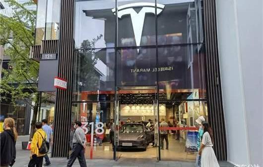 Model 3, Tesla, Model Y, Audi, Mercedes-benz 