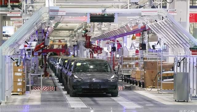 Model 3, Tesla, Model Y, Audi, Mercedes-benz 