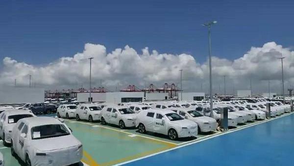 Aichi, Aichi U5, Beijing, Tesla, Weilai