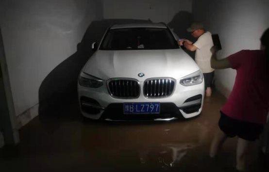 BMW, Han
