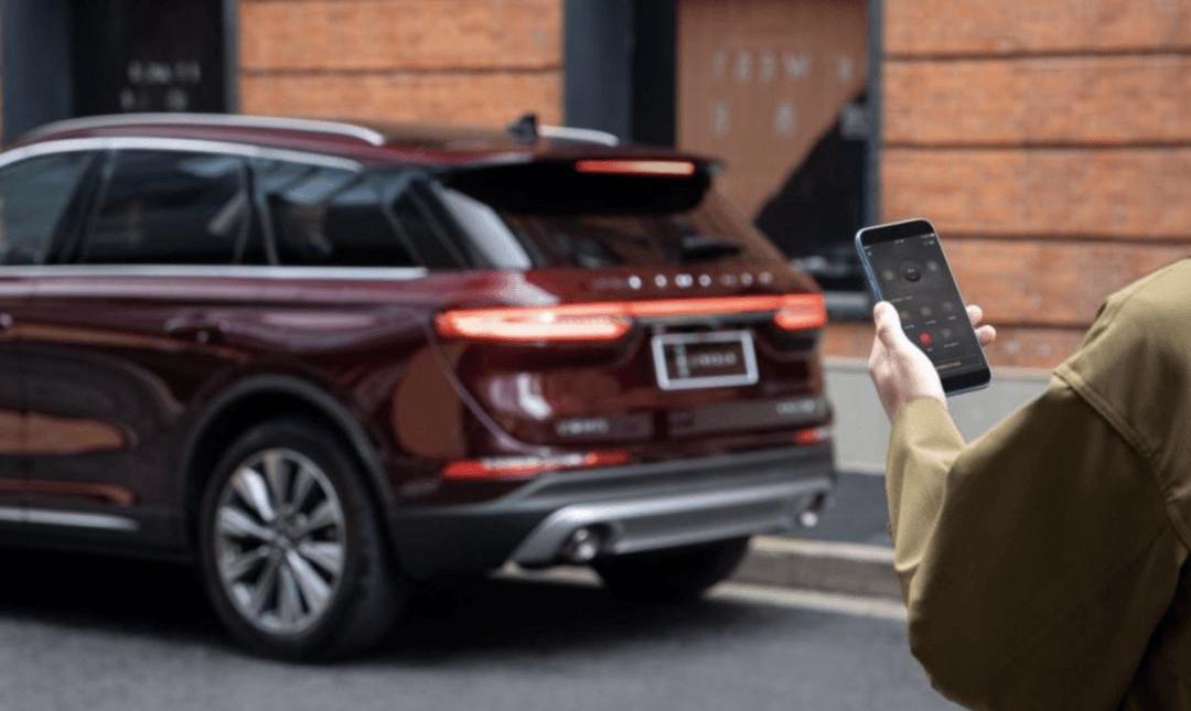 adventurers, Lincoln, Audi, Audi Q3, BMW