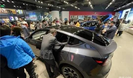 Model Y, Tesla, Model 3, Discovery, Beijing 