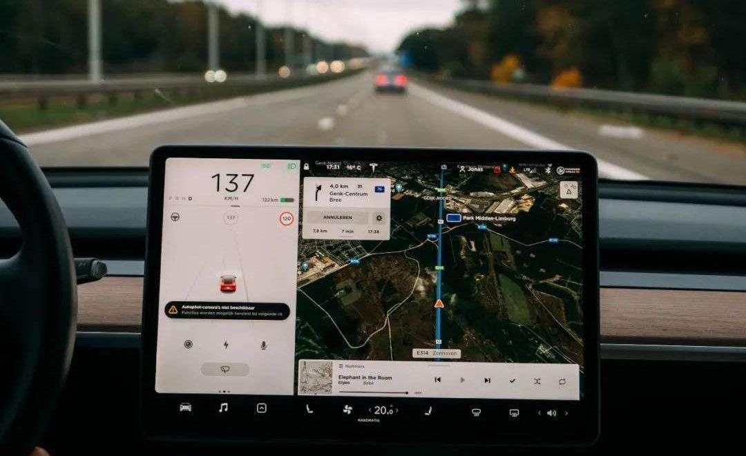 Tesla, model 3, model x, model s, model y