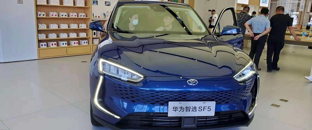 Beijing, Weilai, Tesla, Tucki, Mercedes-Benz