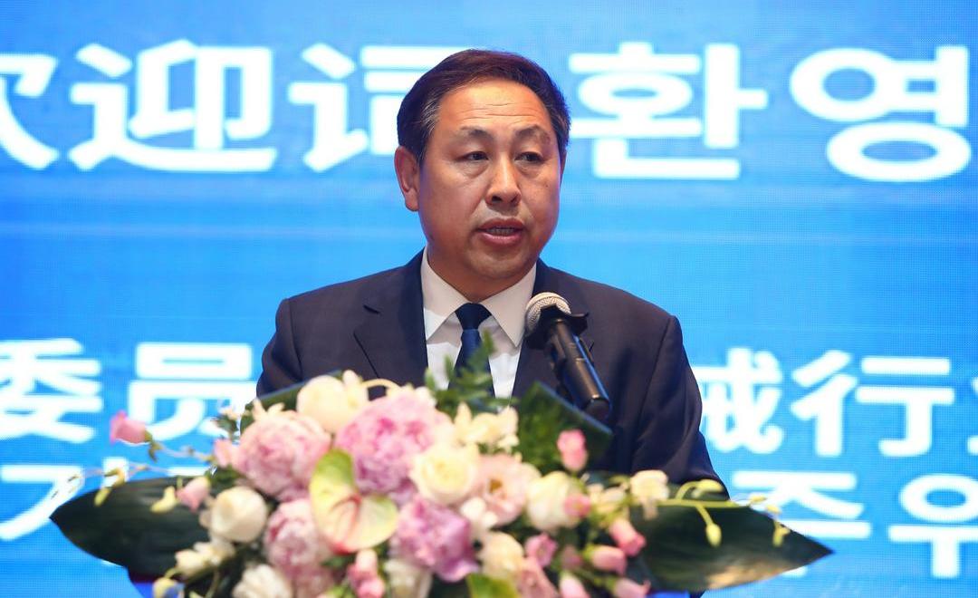 Beijing, Dongfeng, Tesla, Hyundai, Zhongtong Bus