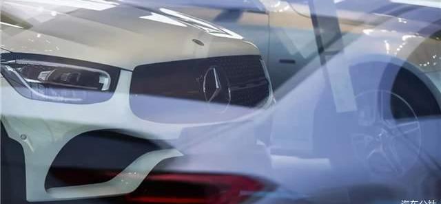 Audi, Mercedes-Benz, Volkswagen, Camel, Rolls-Royce