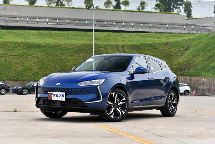 Tesla, ARCFOX polar fox, discovered, Cyrus SF5, Model S
