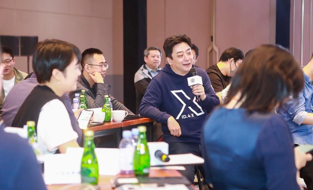 Volkswagen, Audi, Tesla, Beijing, Touran