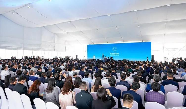 Tesla, Weilai, Volkswagen