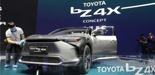 Toyota, MINI, Audi, Aichi, BMW