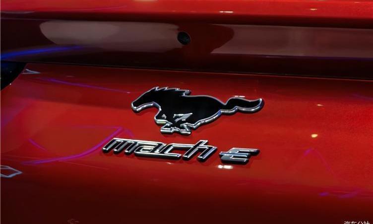 Tucki, Tucki P5, Tesla, Model 3, Weilai