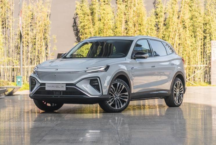 Roewe, Tesla, Zhiji Automobile