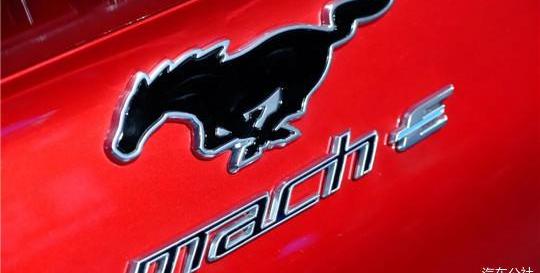 Ford, Mustang, Tesla, BYD, Model Y