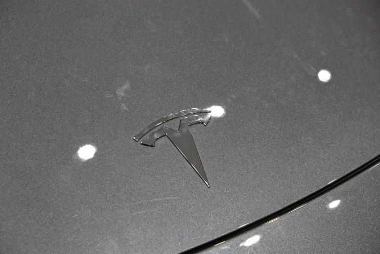 Tesla, model y, model 3