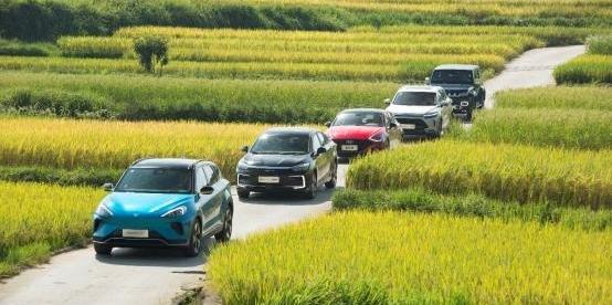 Beijing, Mercedes-Benz, ARCFOX, Modern, Rubik's Cube