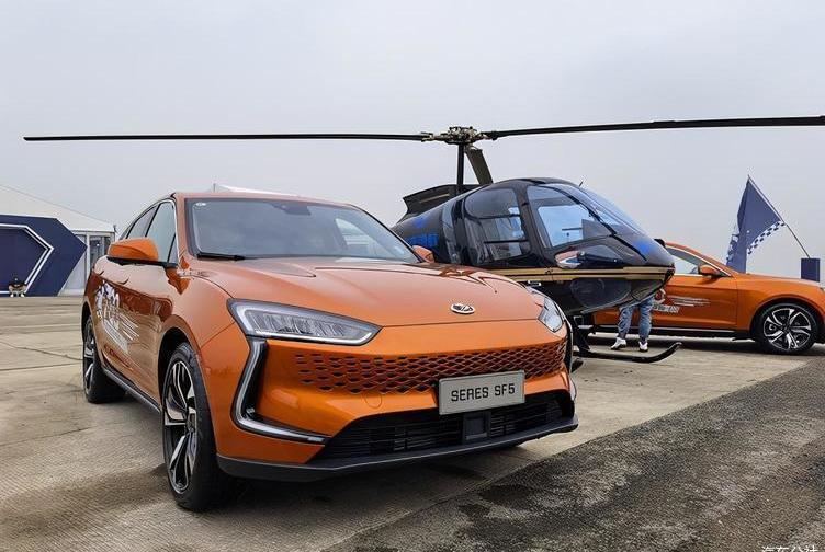 Sailisi SF5, Beijing, Dongfeng, Li ONE and Weilai