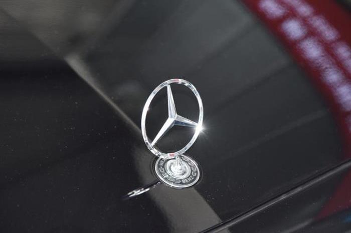 Mercedes Benz