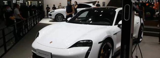 Beijing, Volkswagen, Mercedes-Benz, Porsche, Bentley