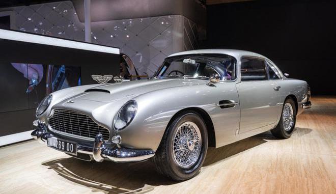 aston martin, Beijing, Discovery, Volkswagen, Golf