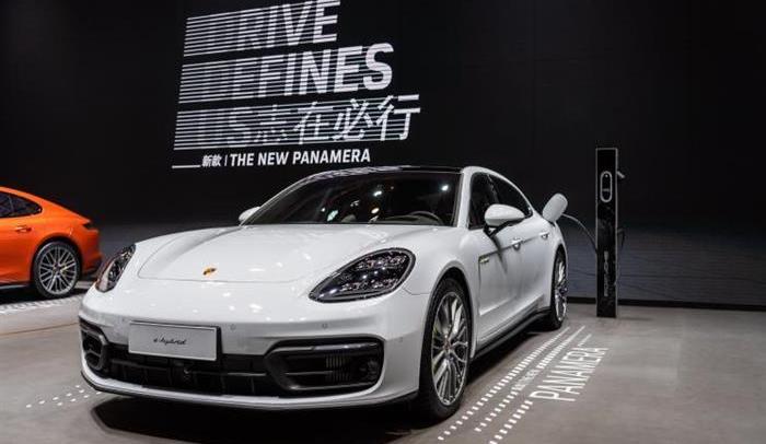 Porsche, Panamera,Taycan, Beijing, cayenne