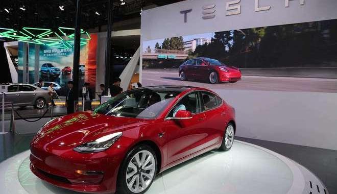 Tesla, Model 3, BYD, Beijing