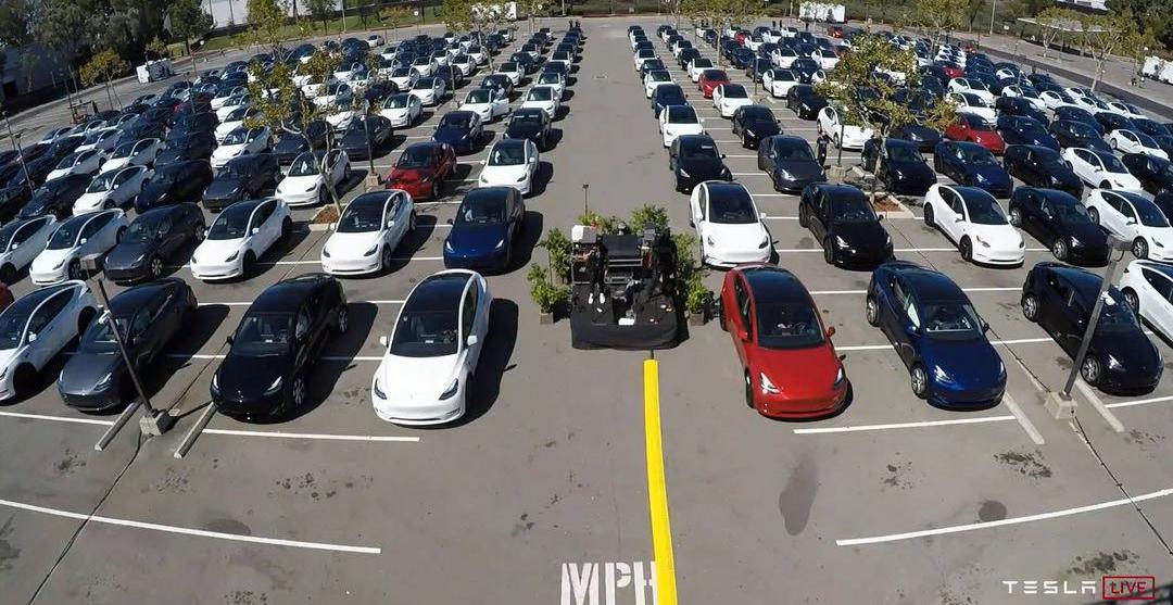 Tesla, Beijing