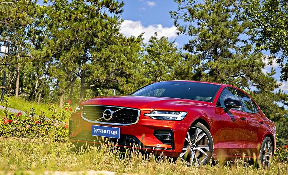 Volvo, Volvo S60, BMW, Cadillac, Cadillac ct5
