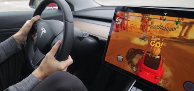 Tesla, discovery, model y