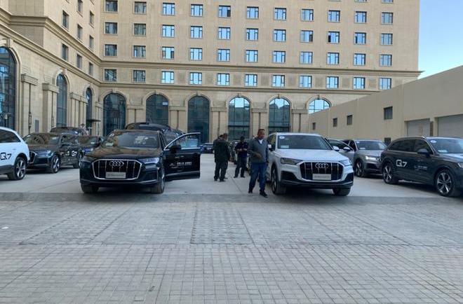 Audi, Audi Q7, camel, found