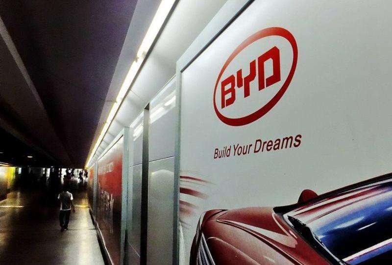 Honda, Tesla, Model Y, Mercedes-Benz, Porsche