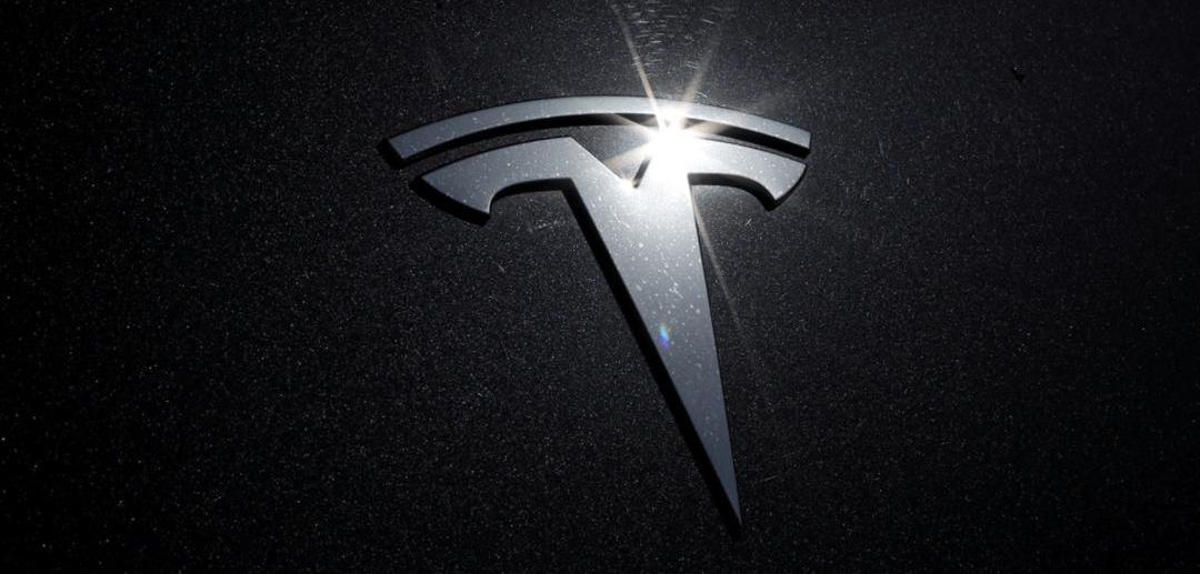 Tesla, Volkswagen, Toyota