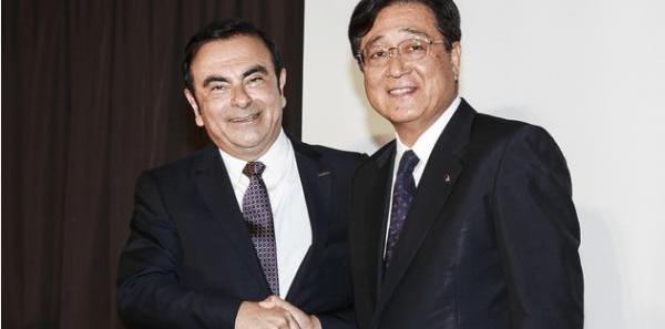 Mitsubishi, Nissan